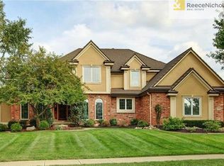 4901 W 150th St, Leawood, KS 66224