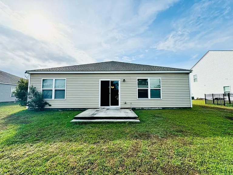 623 Hogan Dr — Photo 19