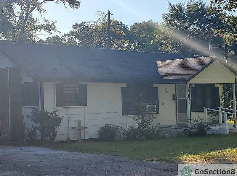 1st image of 1402 Norwood Dr