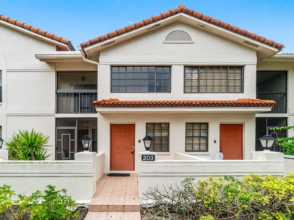 9632 Sills Drive E #203, Boynton Beach, FL 33437