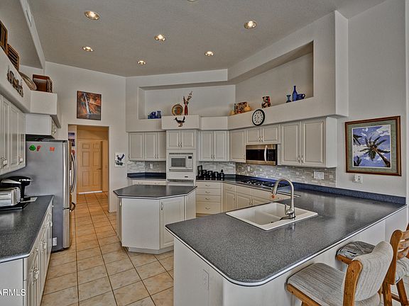 4th image of 21623 N 160th Dr