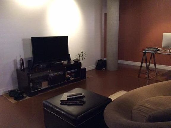 Living room space and work station space