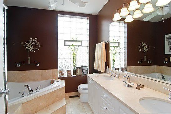 5th image of 3705 N Paulina St #1