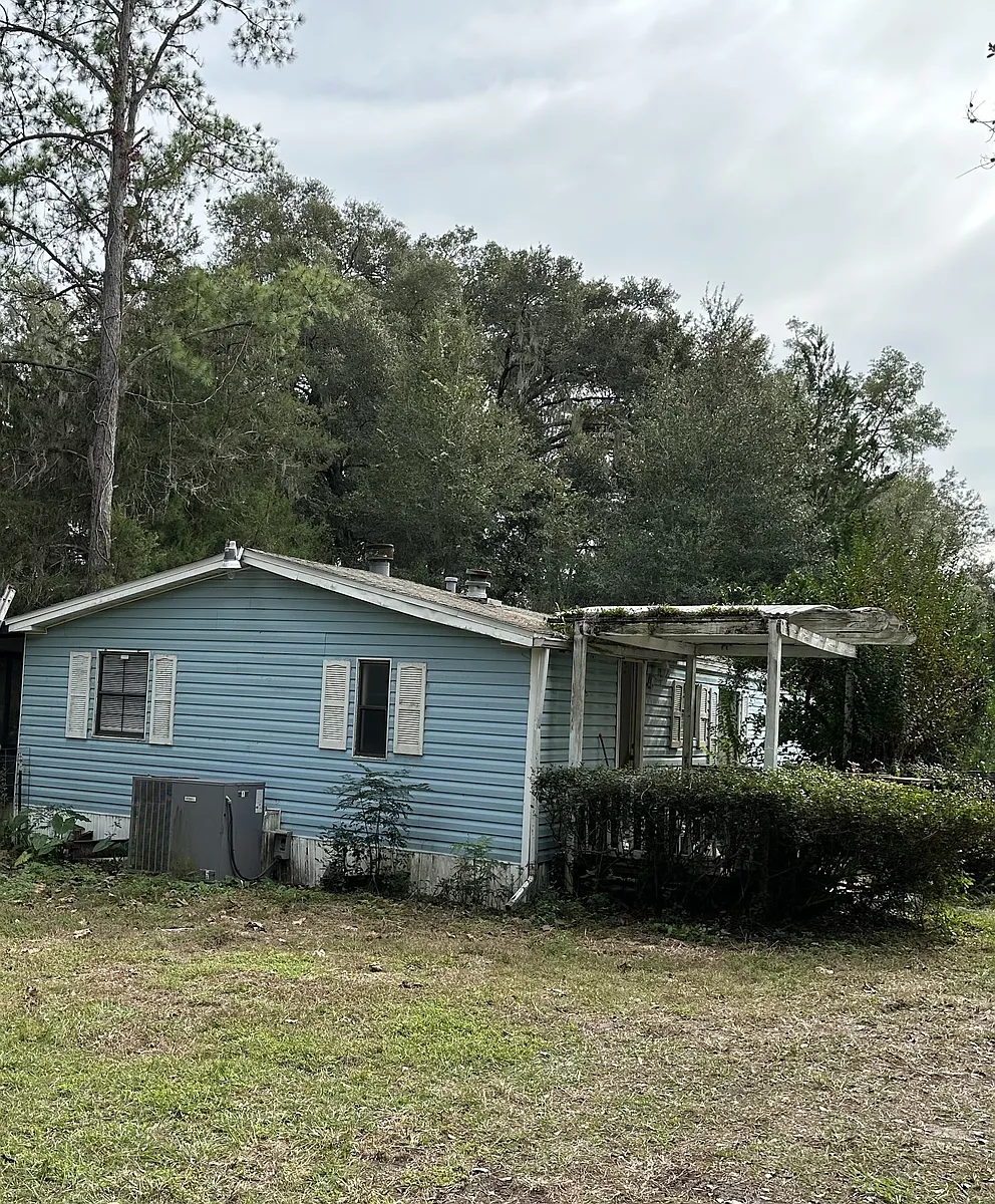 Building Photo - 4950 NW 165th St