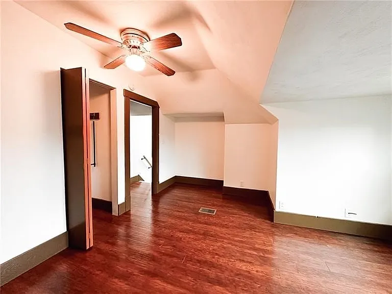 818 Beaver Rd #2 — Photo 8