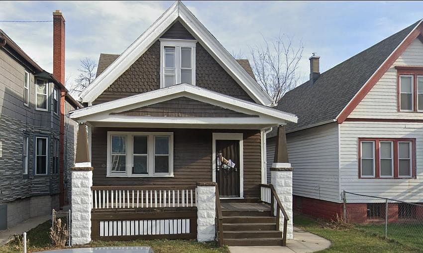 1st image of 2740 N Buffum St #A