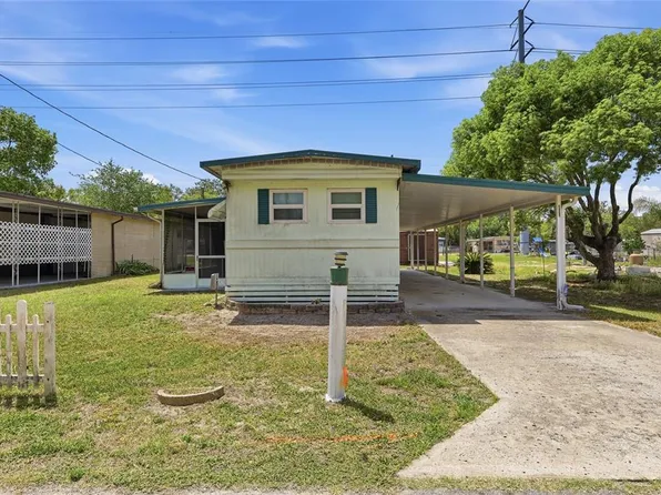 37622 March Ln, Zephyrhills, FL 33541