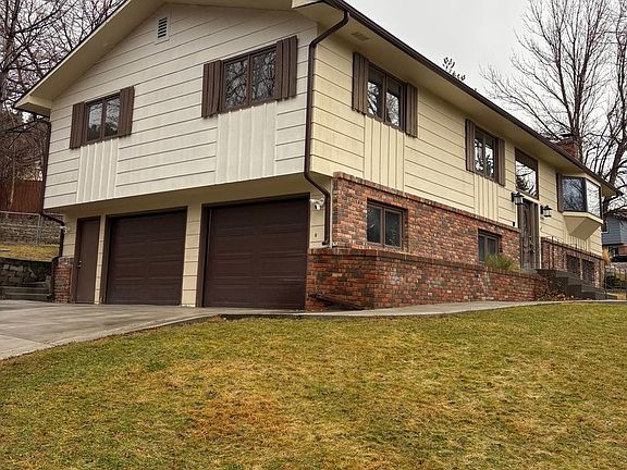 2nd image of 3109 Forsythia Blvd