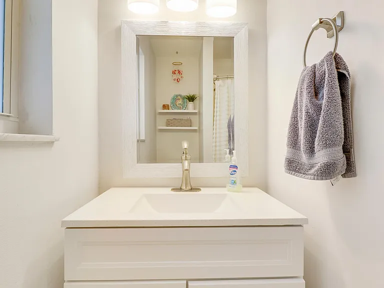 1302 SE Madison Ave — Photo 11