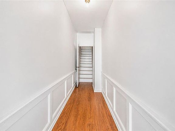 5th image of 3024 Brighton 6th St