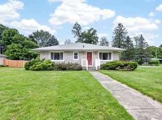 75 Hillside Dr, Battle Creek, MI 49017