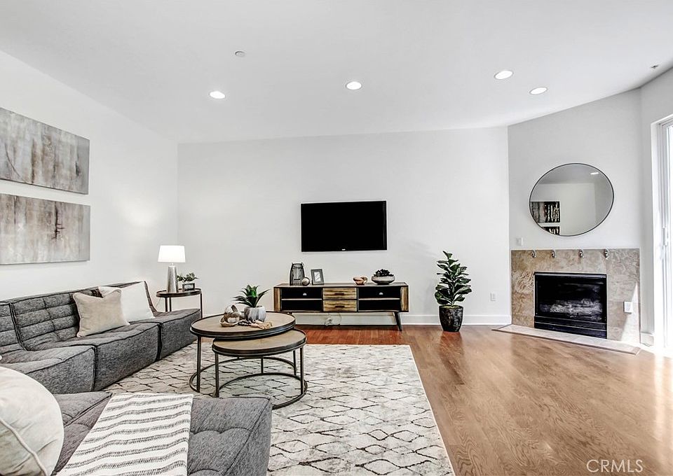 1st image of 11851 Laurelwood Dr APT 103
