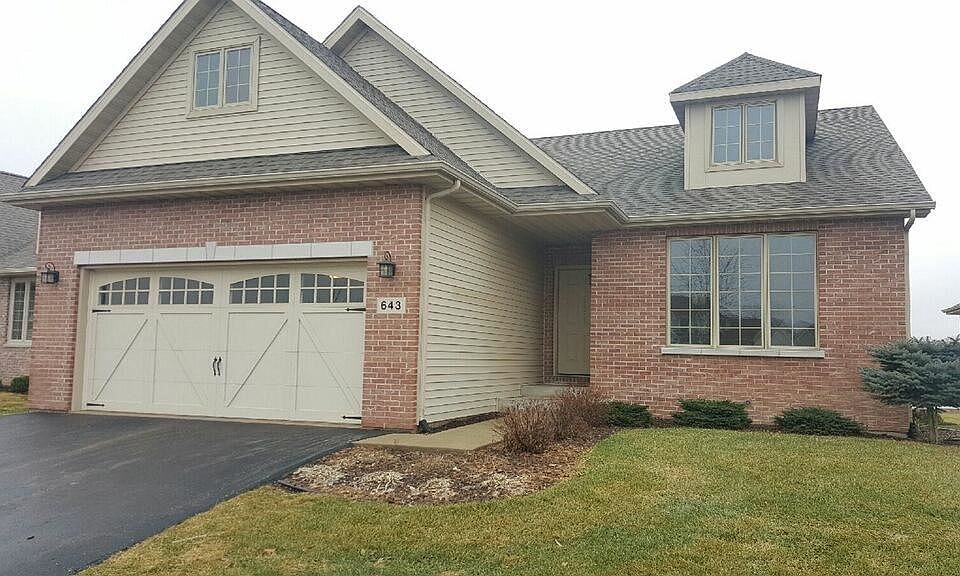1st image of 643 Trent Ln