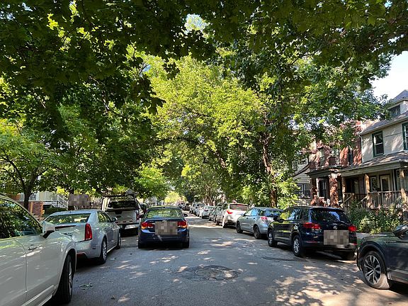 5th image of 2110 W Cuyler Ave