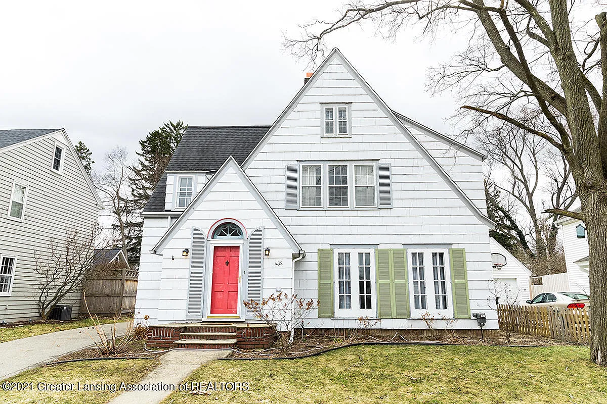 432 Butterfield Dr photo 1