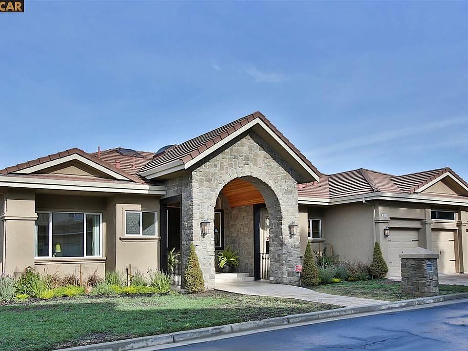 1st image of 6054 Mazuela Dr
