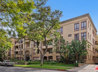 411 N Oakhurst Dr Unit 305, Beverly Hills, CA 90210