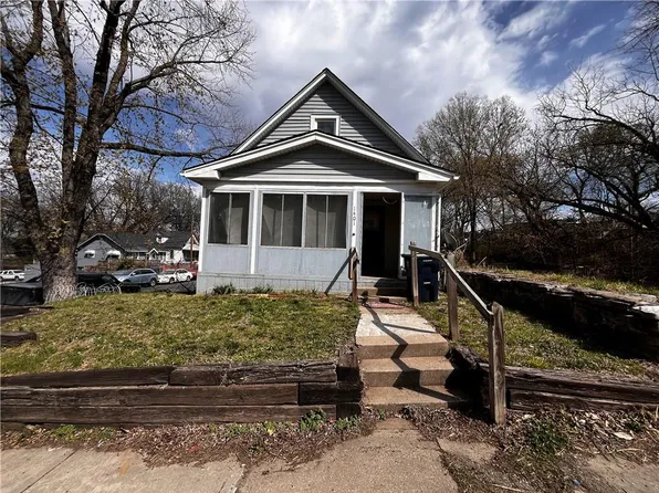 1401 Belmont Ave, Kansas City, MO 64126