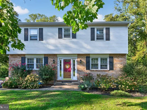 1339 Ashburton Dr, Millersville, MD 21108