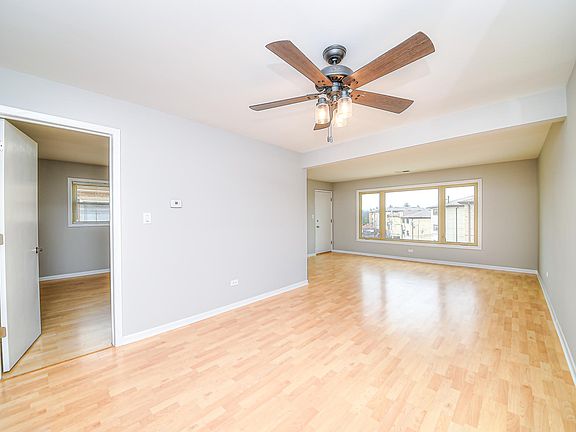 2nd image of 3620 N Osage Ave #3