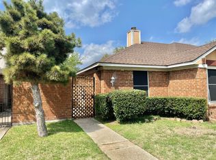 10307 Ridge Oak St, Dallas, TX 75227