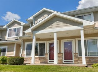 2301 Hart Ave APT 3, Des Moines, IA 50320