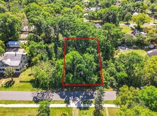 Garden St, Lake Helen, FL 32744