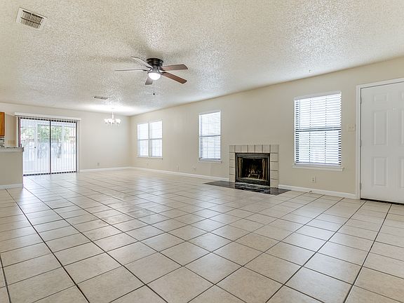 3rd image of 5702 Coldsprings Dr