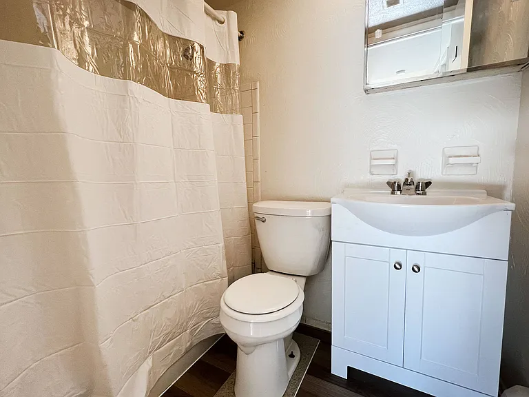 Forest Park Apartments — Photo 13