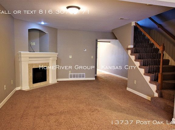 4th image of 13737 Post Oak Ln #0