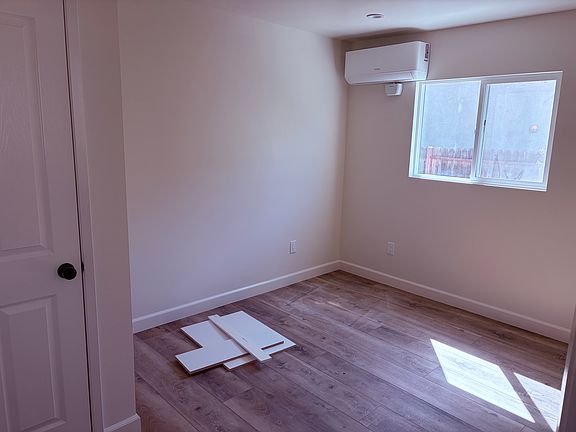 4th image of 4134 La Salle Ave APT A