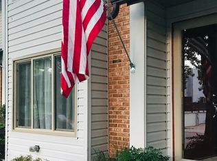 62 Spring Song Ct, Saint Peters, MO 63376