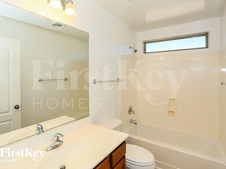 16110 W Miami St — Photo 14