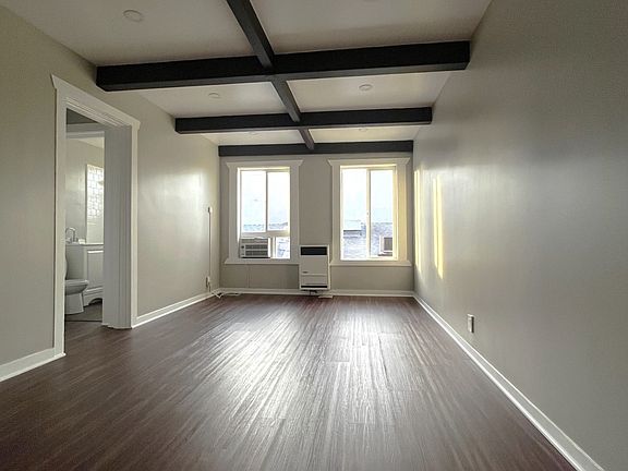 3rd image of 6768 Lexington Ave APT 9