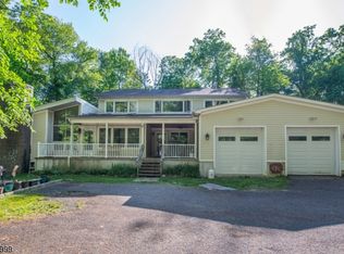 76 Apple Tree Row, Berkeley Heights, NJ 07922