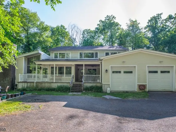 76 Appletree Row, Berkeley Heights Twp., NJ 07922