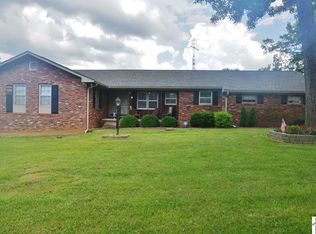 86 Lincoln Ave, Cadiz, KY 42211
