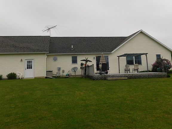 4th image of 13410 E P Ave