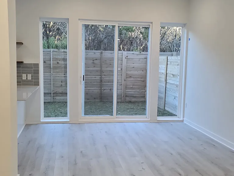 5107 E Riverside Dr #19101 — Photo 3