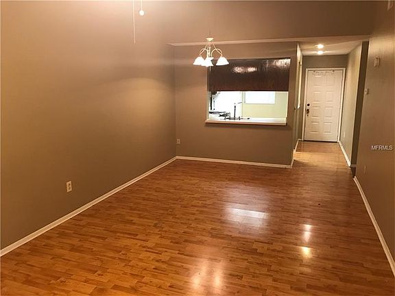 4th image of 7872 Niagara Ave #7872