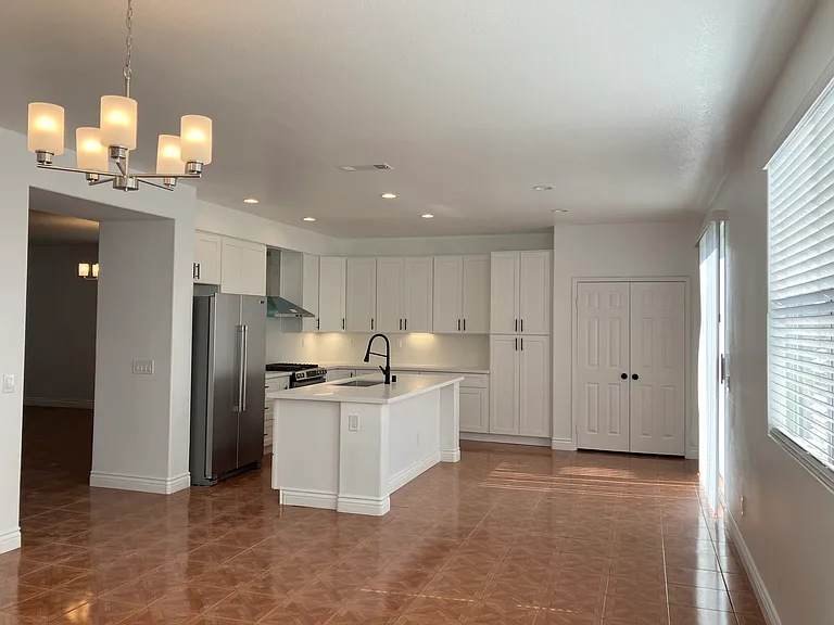 6785 Goldy St — Photo 10