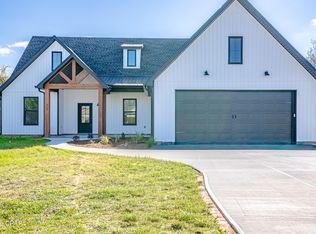 319 W 35th Ct, Panama City, FL 32405