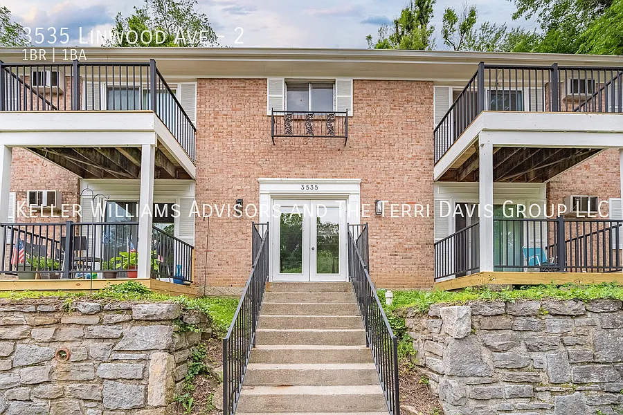 3535 Linwood Ave #2