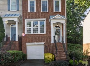 216 Balaban Cir, Woodstock, GA 30188