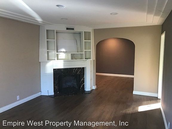 2nd image of 11304 Emelita St