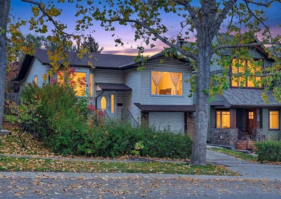 1st image of 120 Hawkwood Blvd W