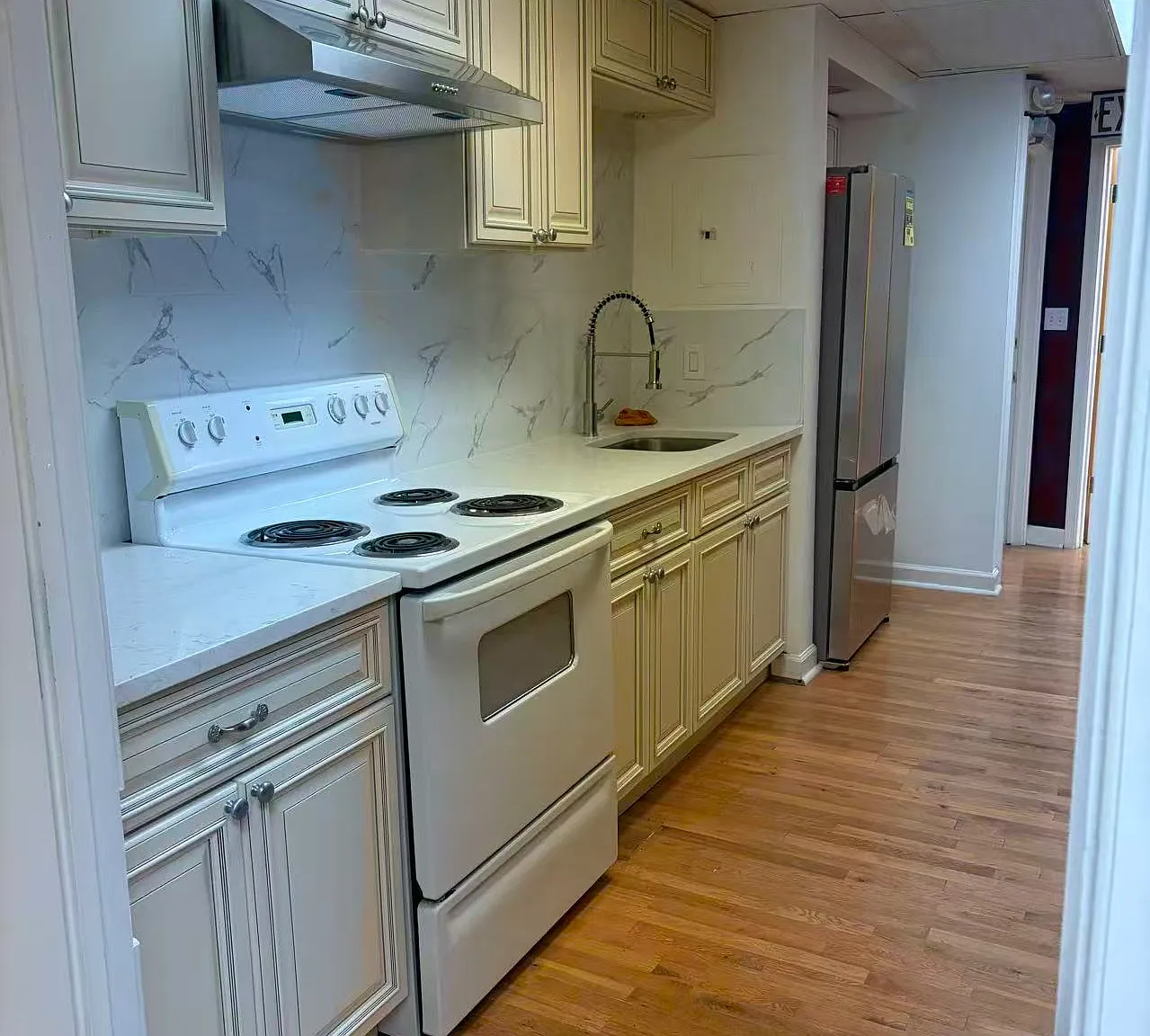 2 bed, 750 sqft, $1,250 — Photo 3