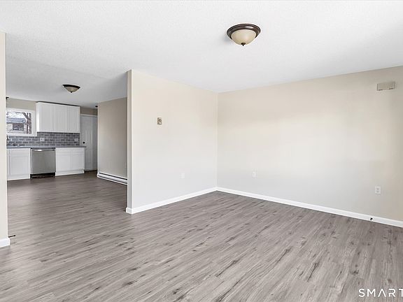 5th image of 461 Spring Street #9E