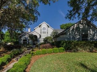 731 Long Lake Dr, Oviedo, FL 32765
