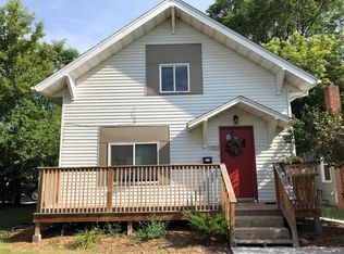 1002 4th Ave S, Moorhead, MN 56560